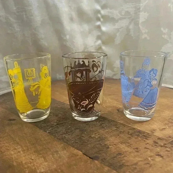 Vintage Swanky Swigs Set of  3 Juice Glasses - Picture 1 of 3